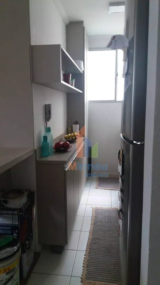 Apartamento à venda com 2 quartos, 50m² - Foto 4