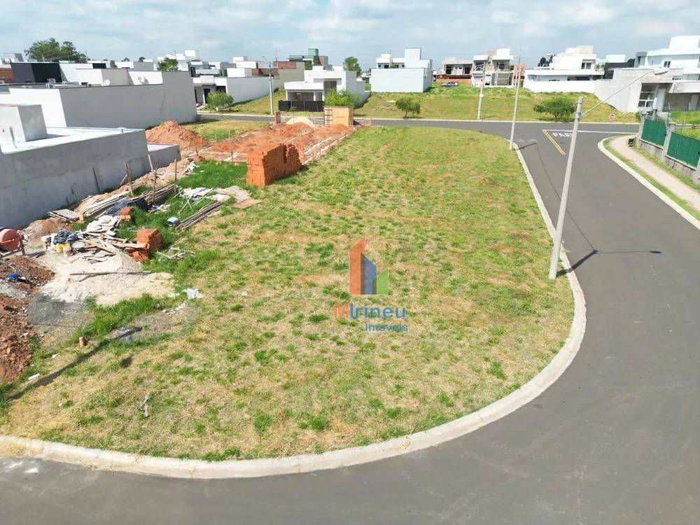Loteamento e Condomínio, 326 m² - Foto 1