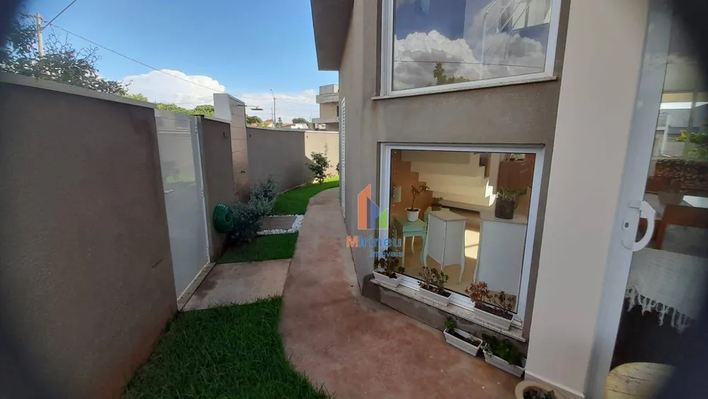 Sobrado, 3 quartos, 195 m² - Foto 4