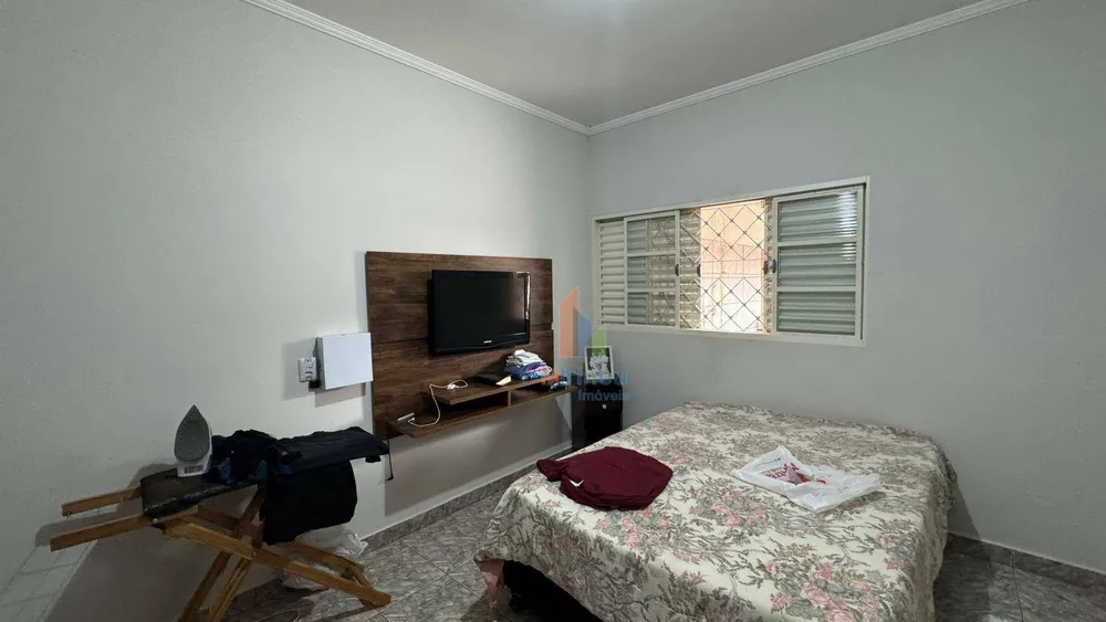 Casa, 2 quartos, 230 m² - Foto 8