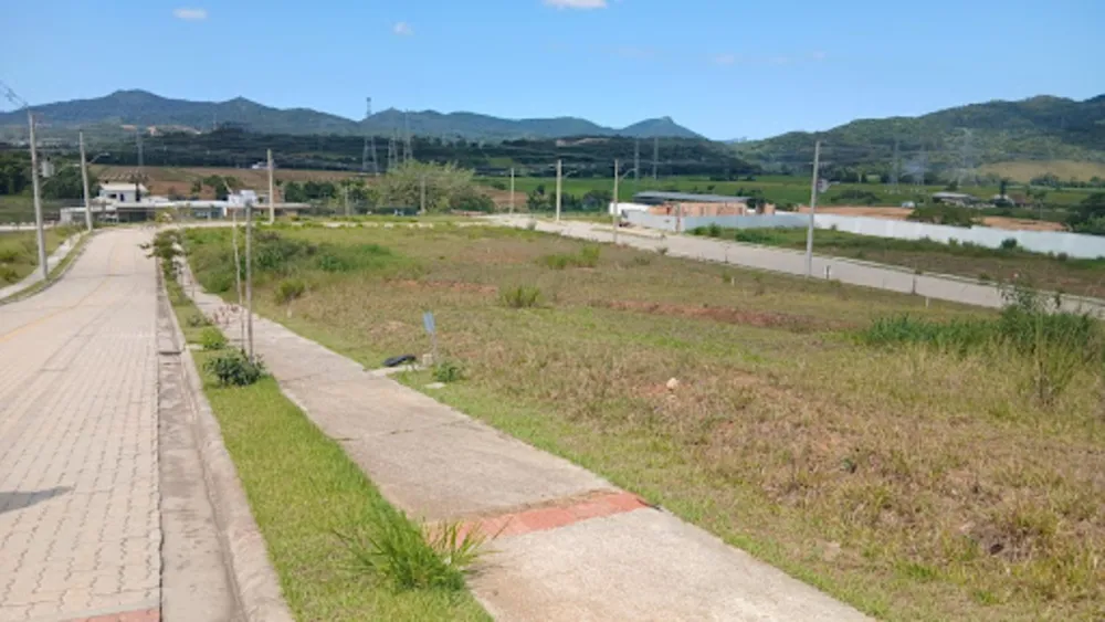 Loteamento e Condomínio, 200 m² - Foto 1
