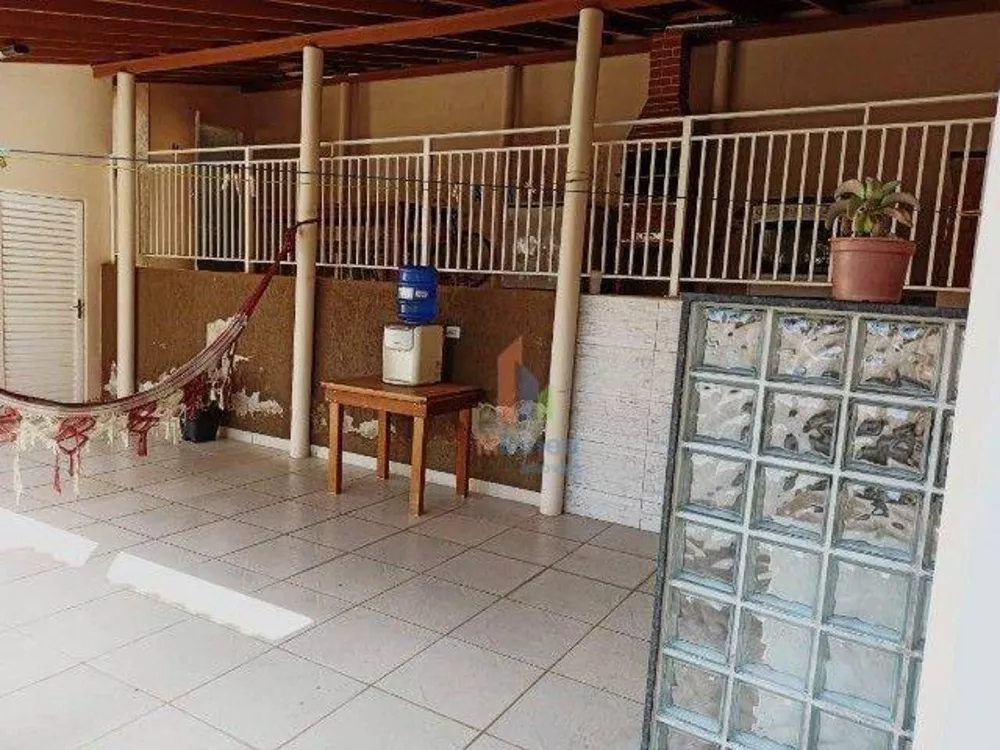 Casa à venda com 3 quartos, 170m² - Foto 11