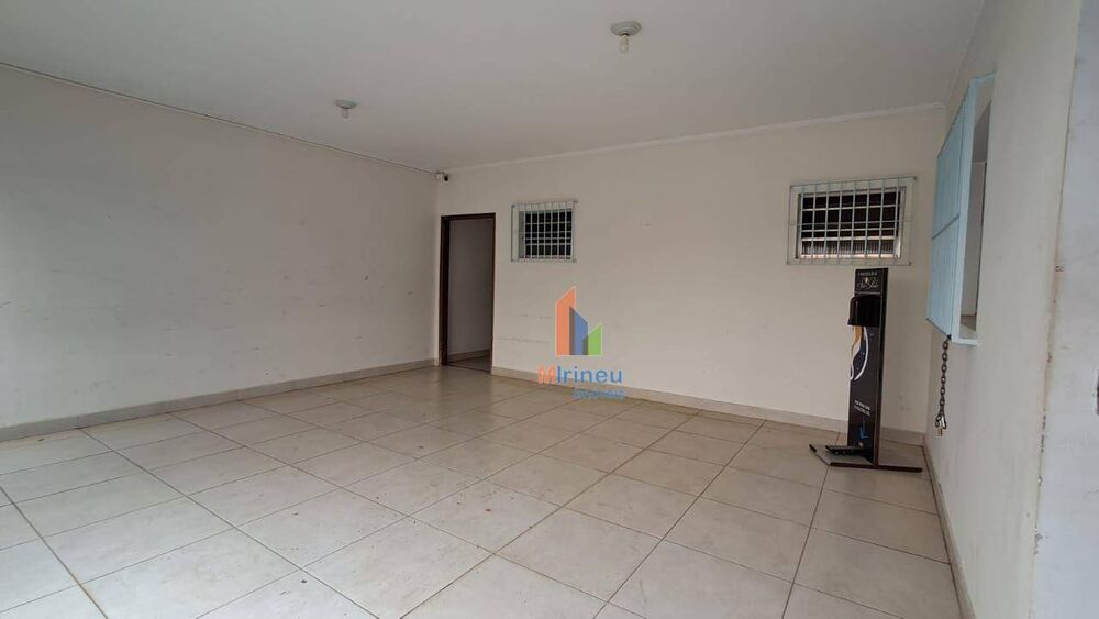 Casa, 4 quartos, 267 m² - Foto 4