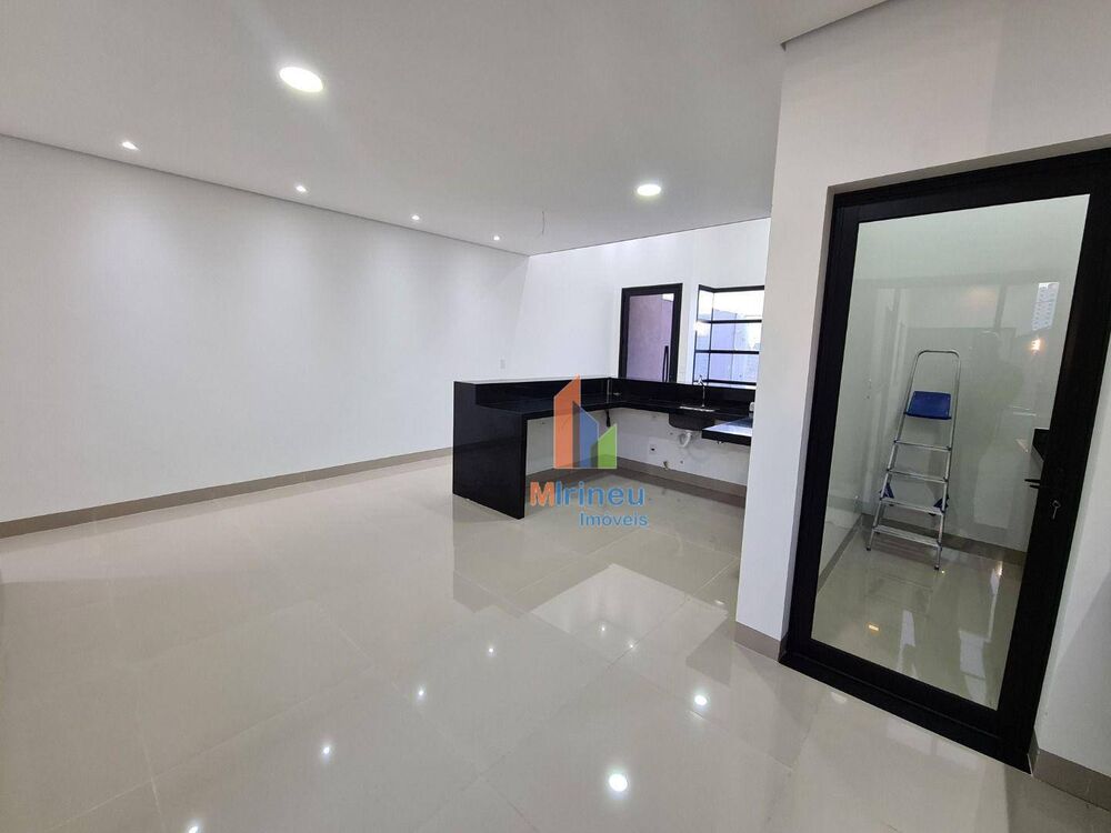 Casa, 3 quartos, 99 m² - Foto 2