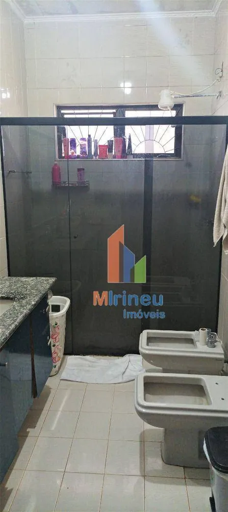 Casa, 3 quartos, 230 m² - Foto 15