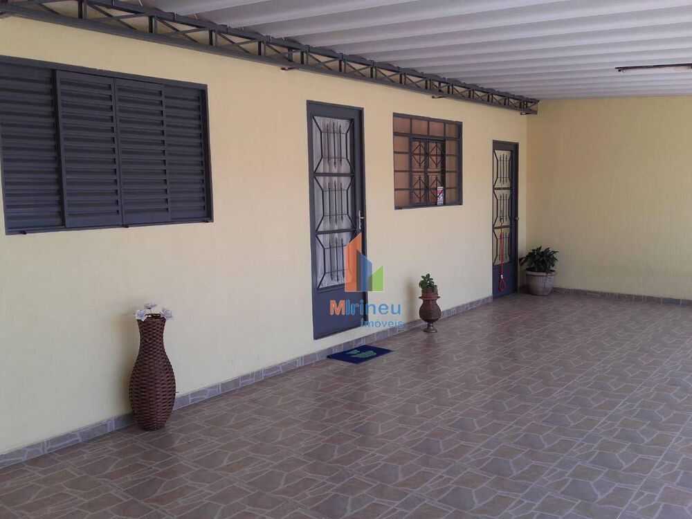 Casa, 3 quartos, 200 m² - Foto 1