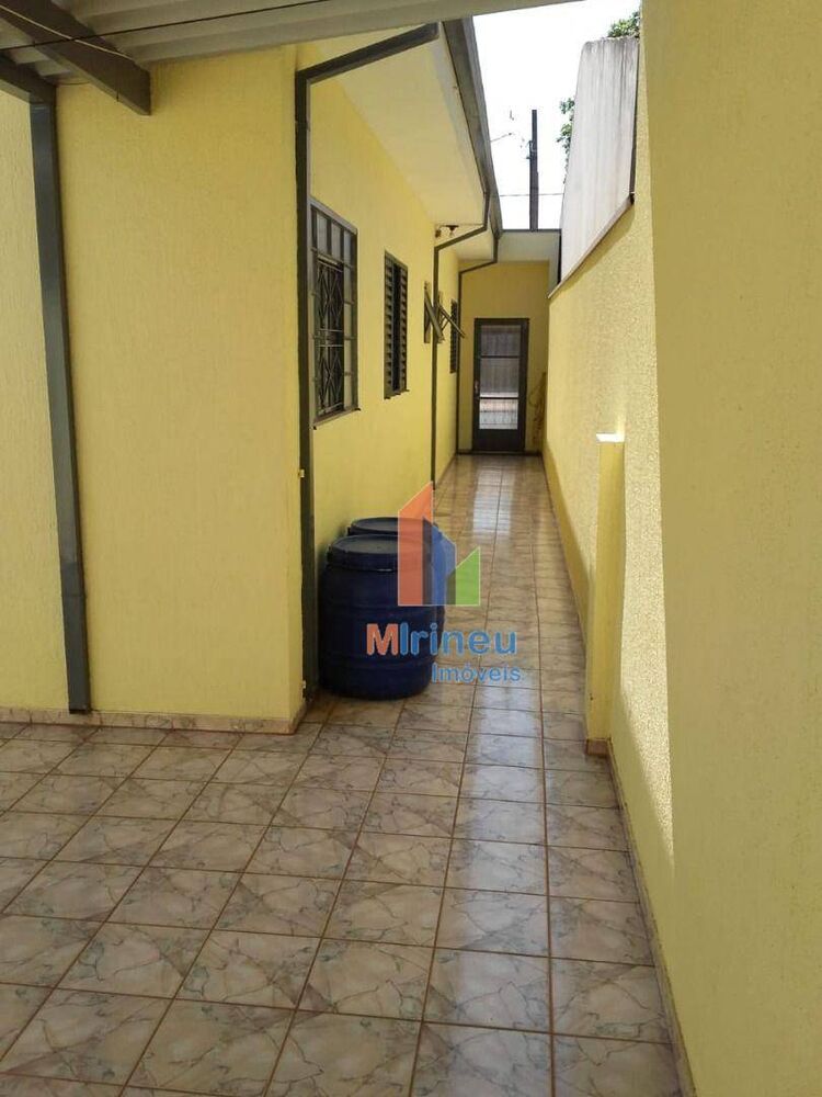 Casa, 3 quartos, 200 m² - Foto 3