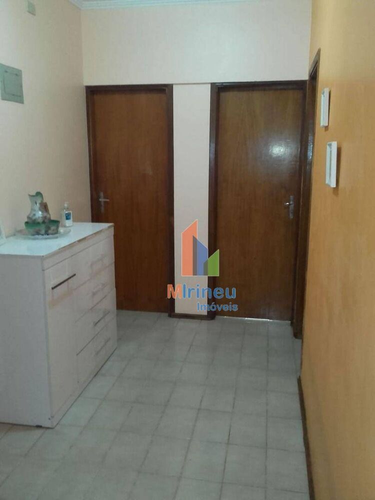 Casa, 3 quartos, 200 m² - Foto 6
