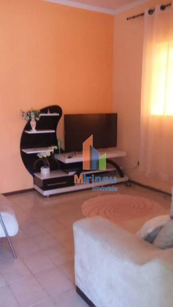 Casa, 3 quartos, 200 m² - Foto 13