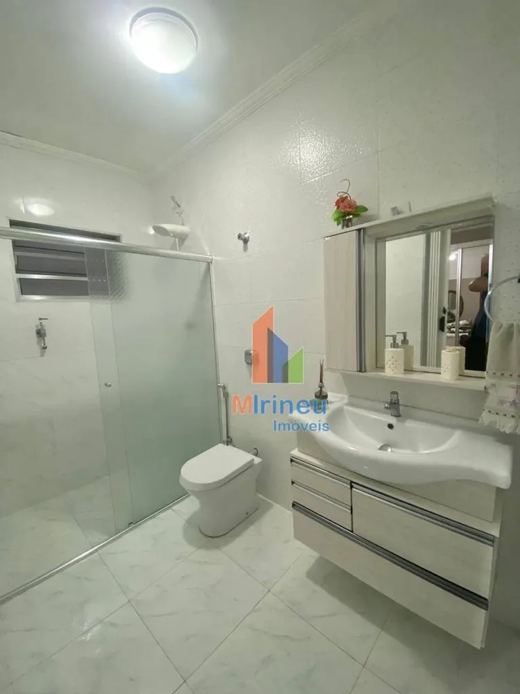 Casa, 3 quartos, 162 m² - Foto 1