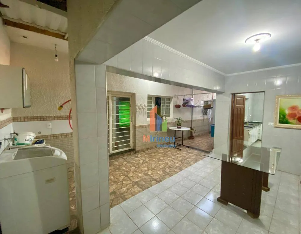 Casa, 3 quartos, 162 m² - Foto 11