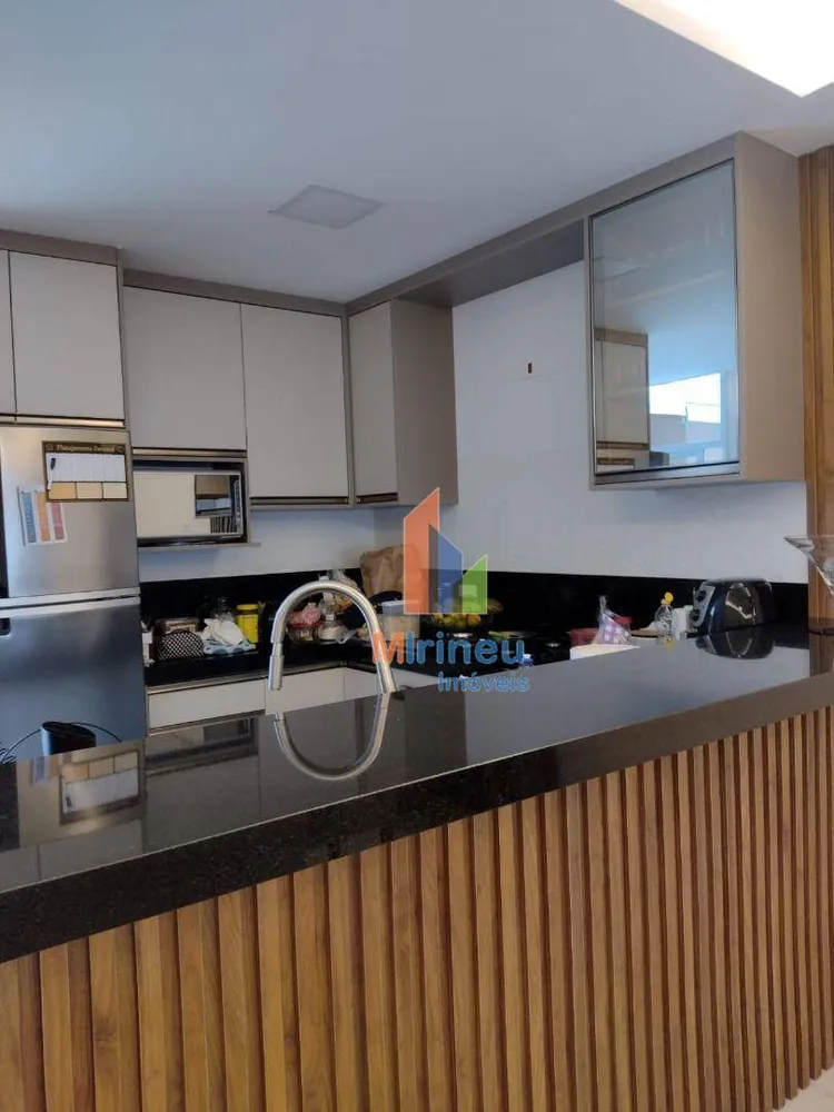 Casa, 3 quartos, 163 m² - Foto 1