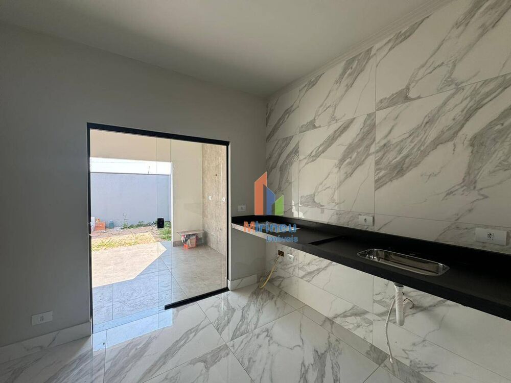 Casa, 2 quartos, 70 m² - Foto 2