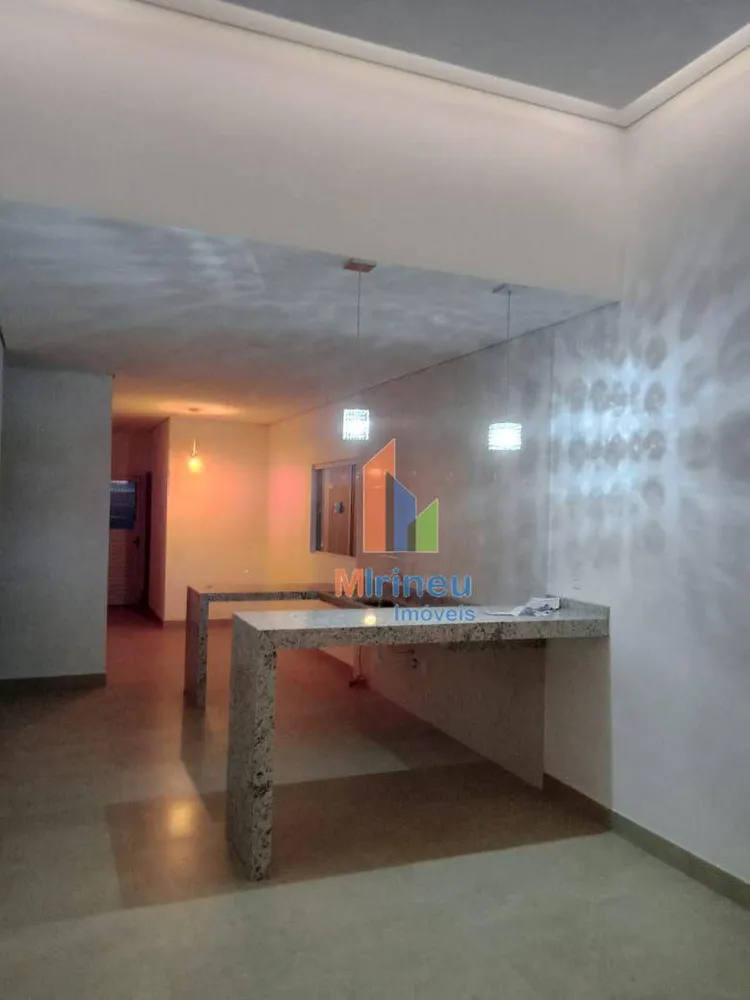 Casa, 3 quartos, 97 m² - Foto 2