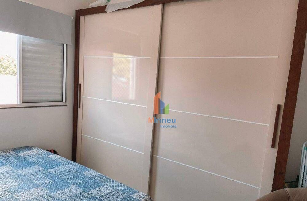 Apartamento à venda com 2 quartos, 48m² - Foto 2