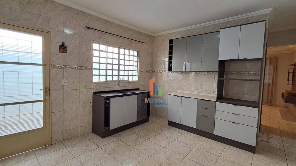 Casa, 2 quartos, 116 m² - Foto 4