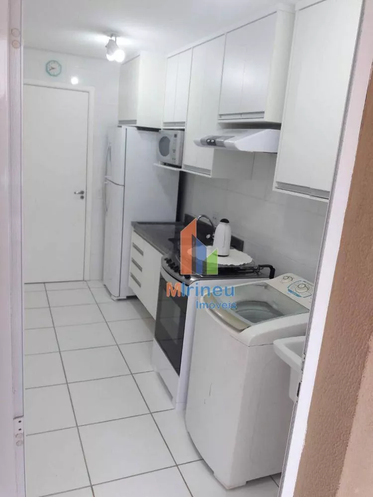 Apartamento à venda com 2 quartos, 56m² - Foto 6