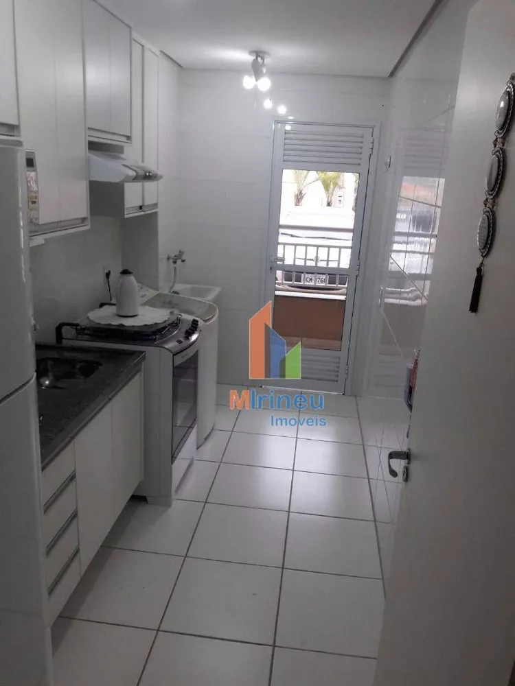 Apartamento à venda com 2 quartos, 56m² - Foto 7