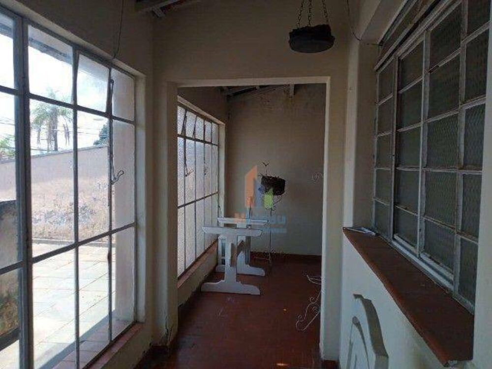 Casa, 3 quartos, 300 m² - Foto 2