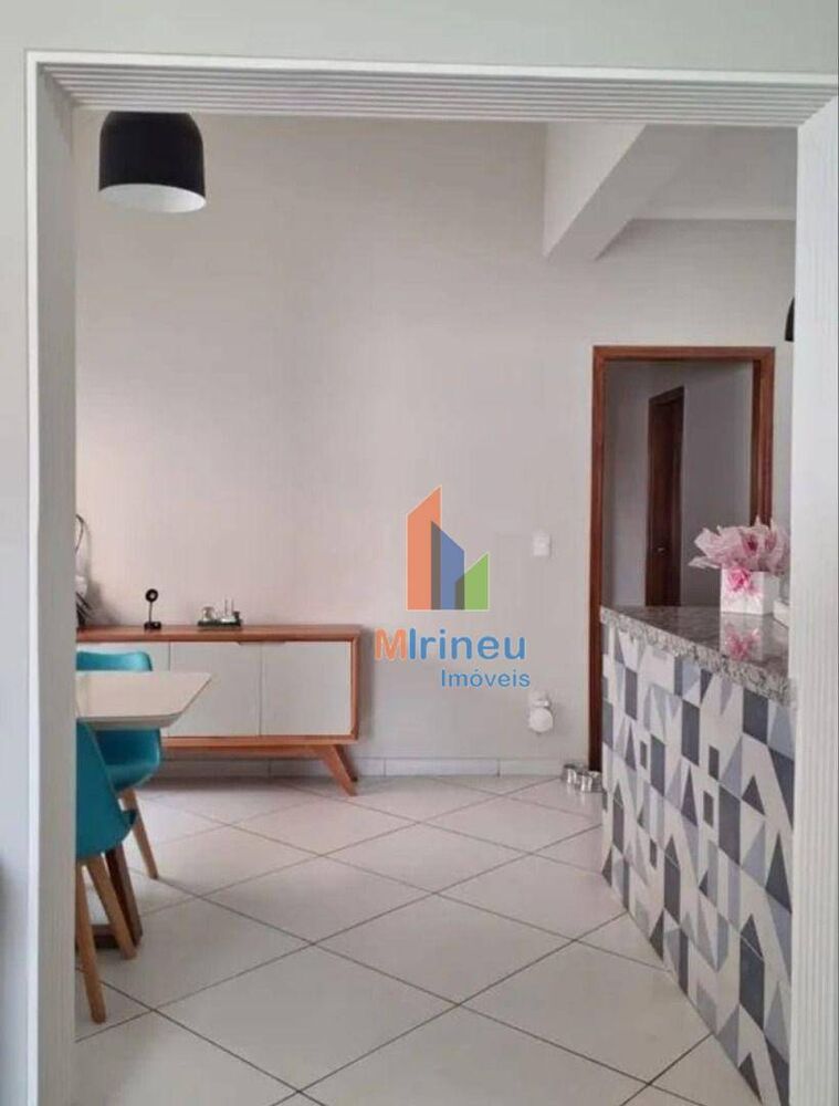 Casa, 3 quartos, 250 m² - Foto 3