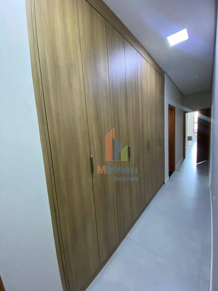 Casa, 3 quartos, 220 m² - Foto 6