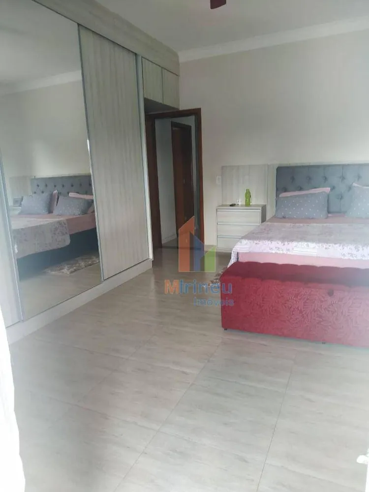 Chácara, 3 quartos, 1000 m² - Foto 18