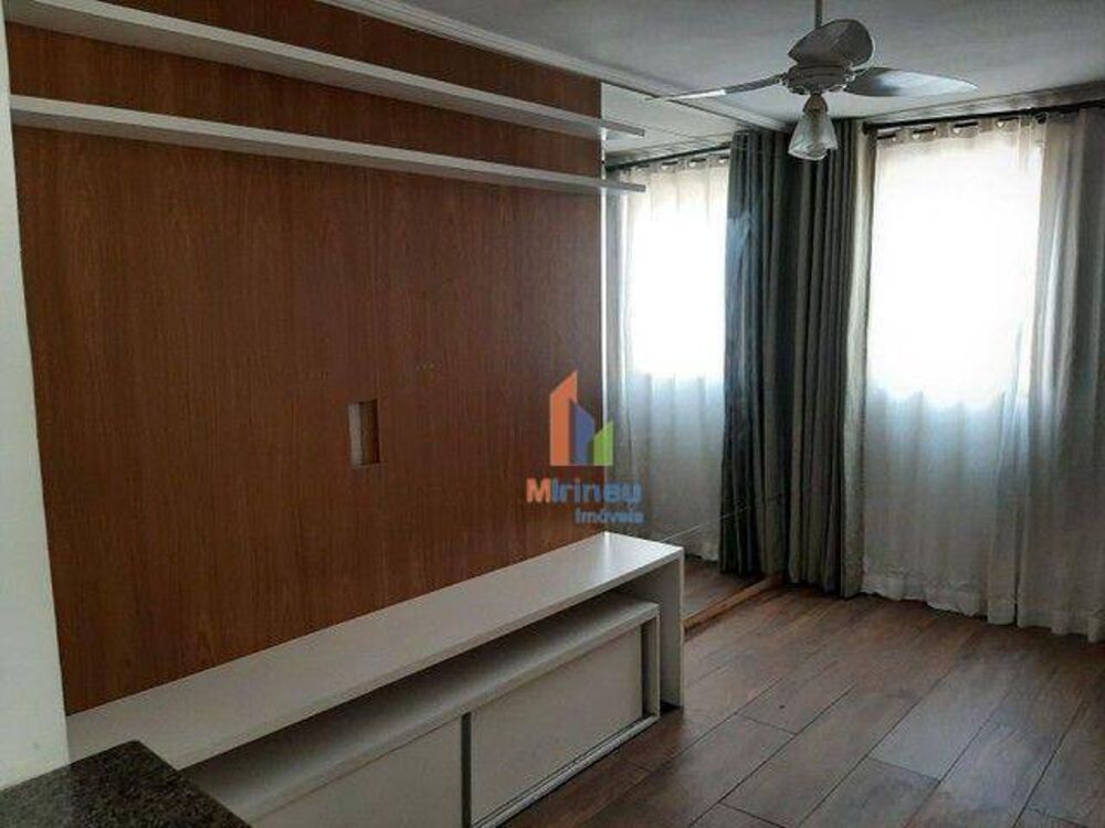 Apartamento, 2 quartos, 45 m² - Foto 2