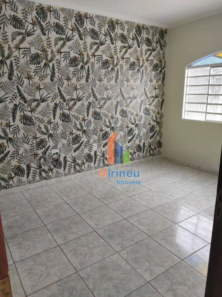 Casa, 3 quartos, 165 m² - Foto 1