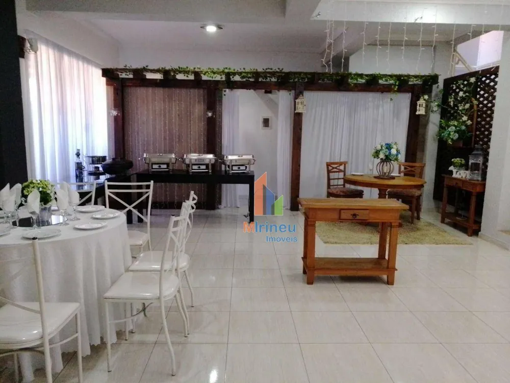 Loja-Salão, 300 m² - Foto 1