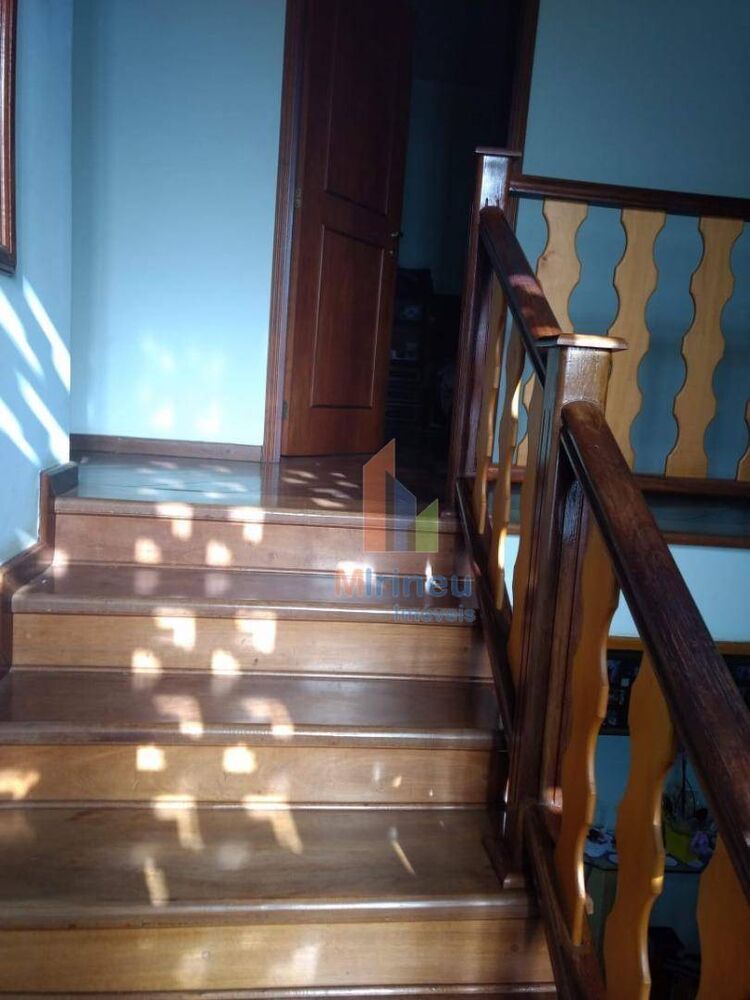 Casa, 4 quartos, 276 m² - Foto 3