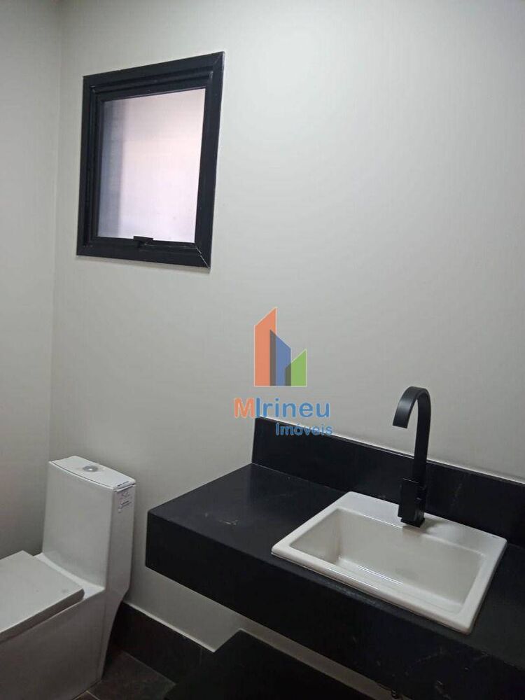 Sobrado à venda com 3 quartos, 230m² - Foto 12