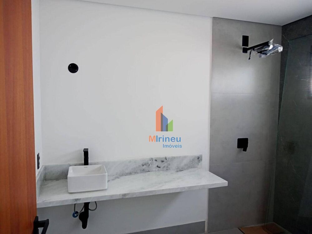 Sobrado à venda com 3 quartos, 230m² - Foto 4