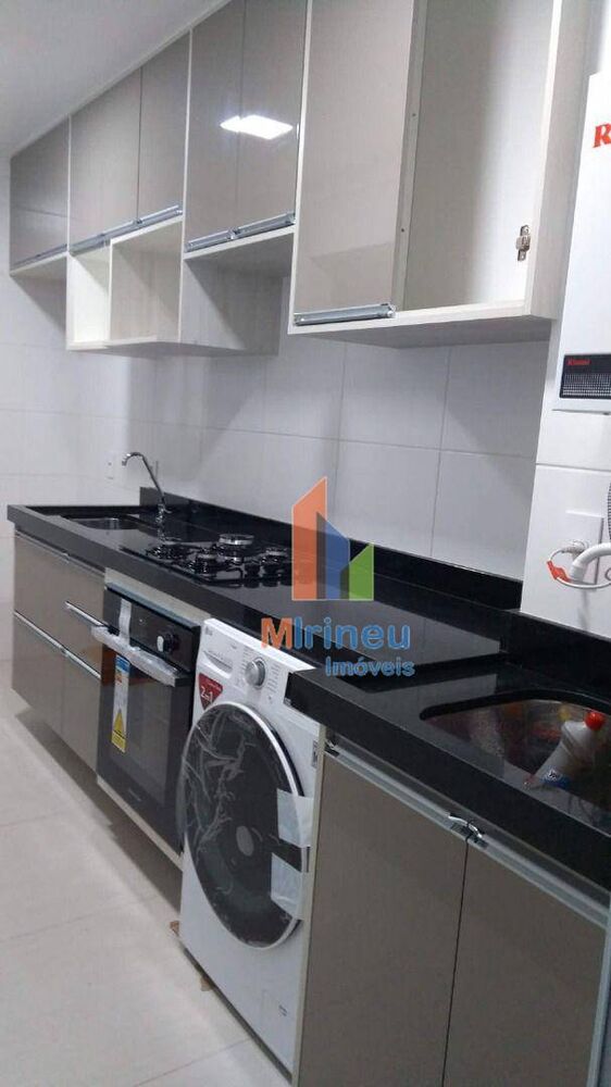 Apartamento à venda com 2 quartos, 55m² - Foto 1