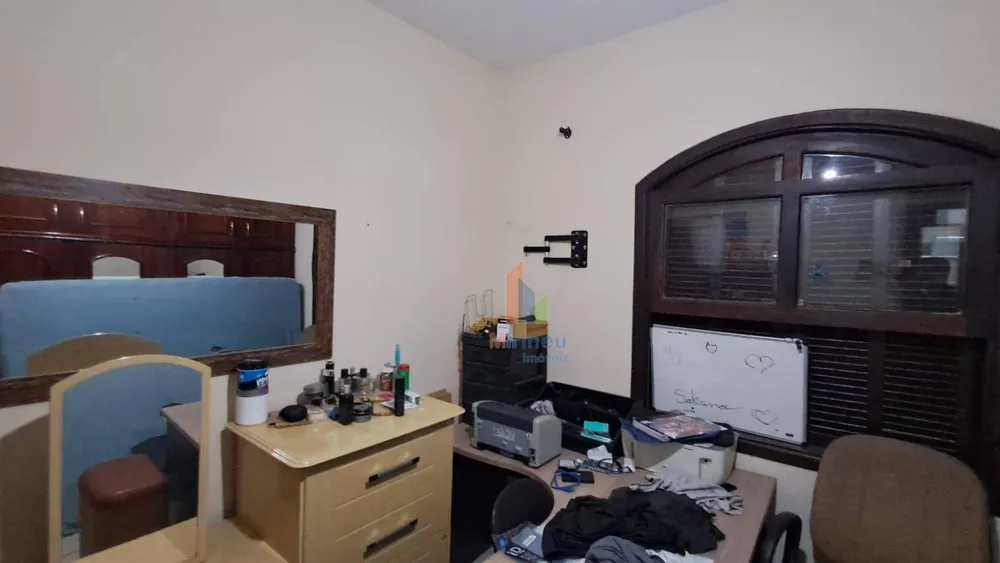 Casa, 3 quartos, 200 m² - Foto 9
