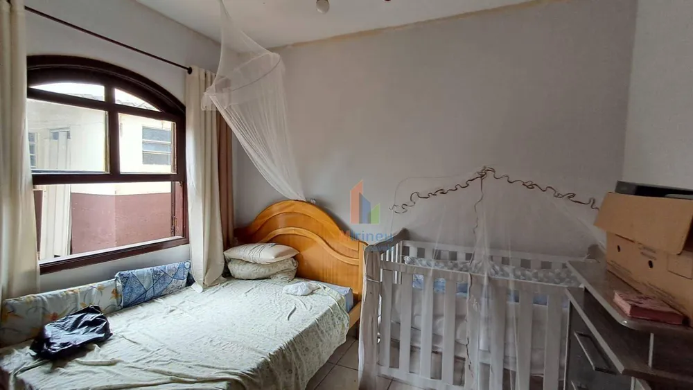Casa, 3 quartos, 200 m² - Foto 2