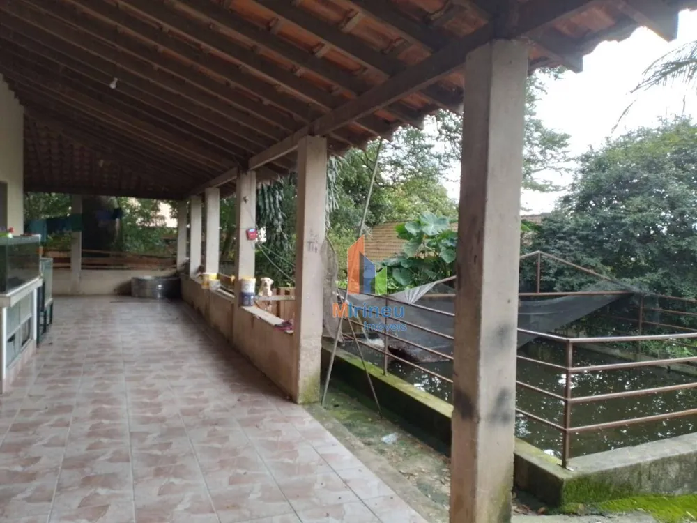 Chácara, 3 quartos, 1250 m² - Foto 13