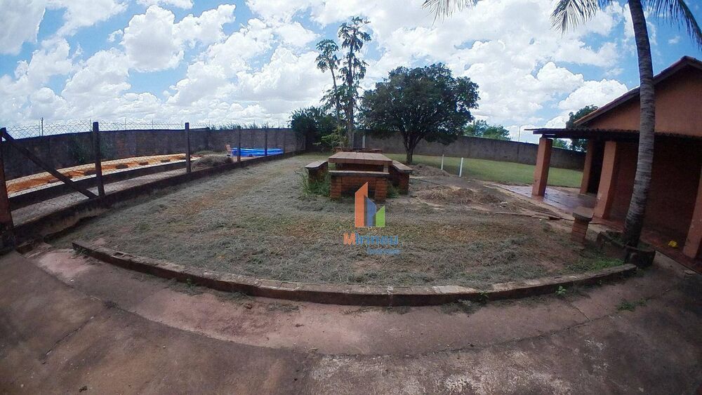 Chácara, 3 quartos, 3180 m² - Foto 1