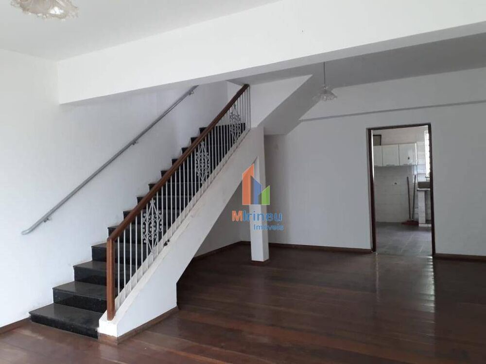 Casa, 3 quartos, 200 m² - Foto 4