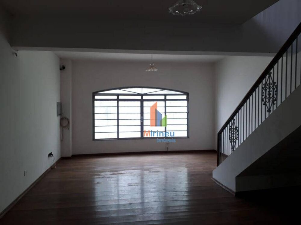 Casa, 3 quartos, 200 m² - Foto 6