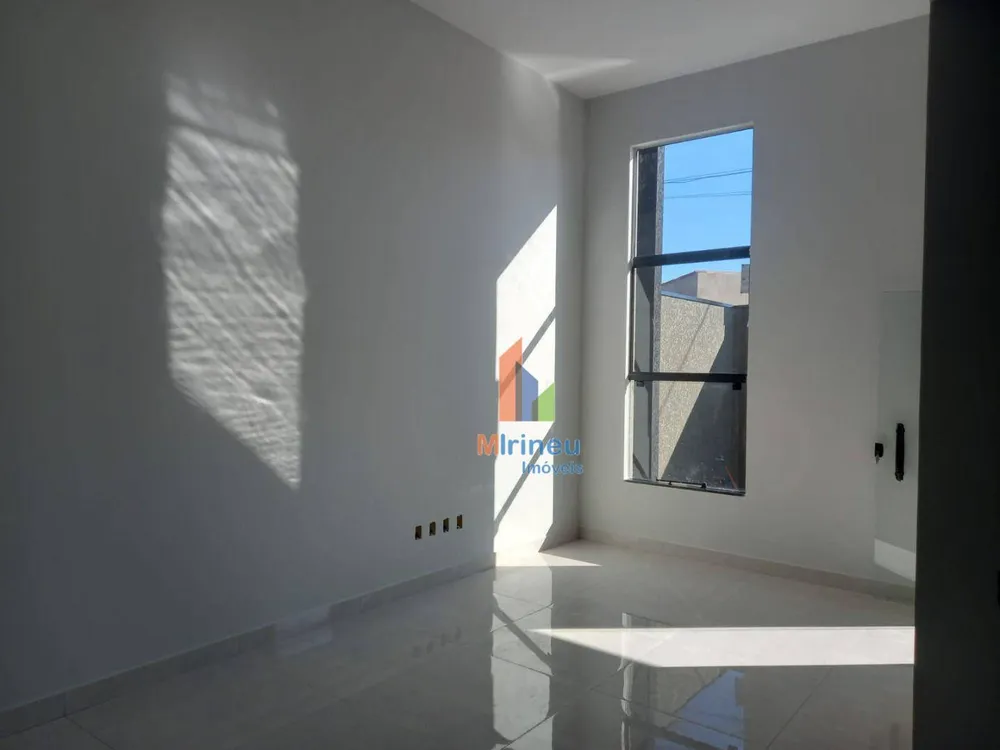 Casa, 3 quartos, 108 m² - Foto 2