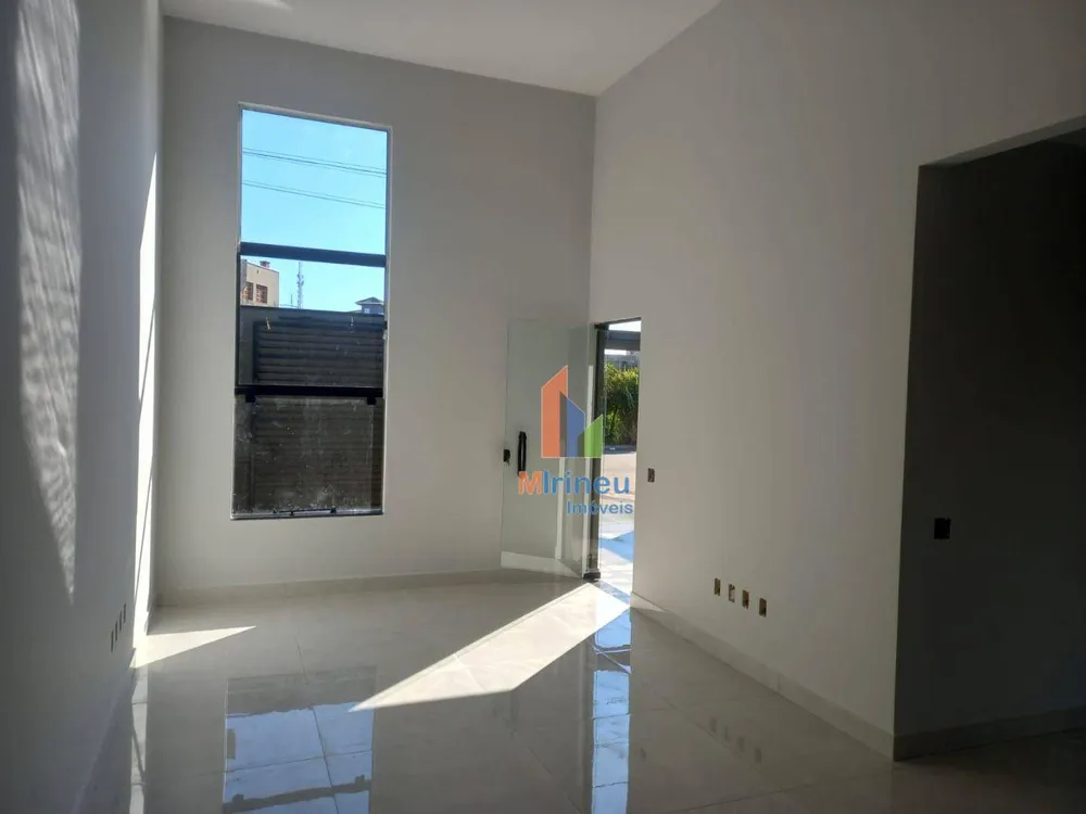Casa, 3 quartos, 108 m² - Foto 1
