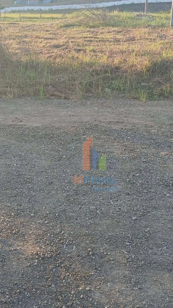 Terreno, 240 m² - Foto 1