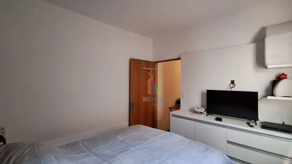 Casa, 3 quartos, 172 m² - Foto 2