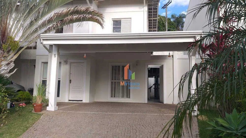 Casa à venda com 3 quartos, 170m² - Foto 1