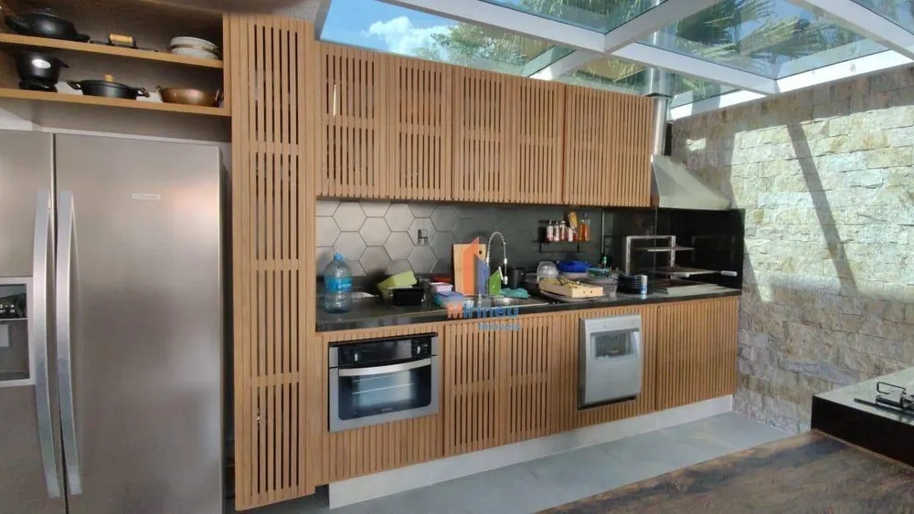 Sobrado, 3 quartos, 180 m² - Foto 1