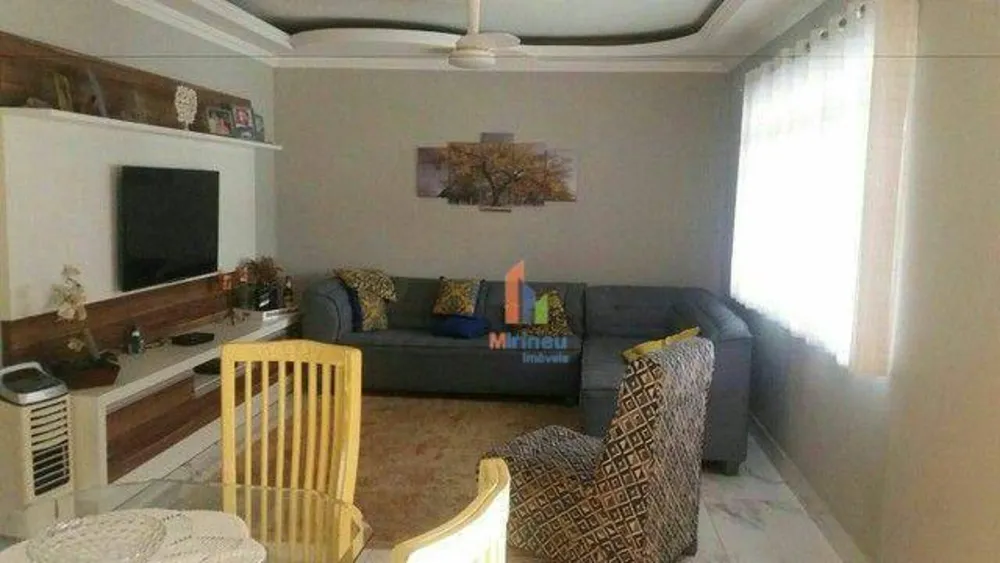 Casa, 3 quartos, 150 m² - Foto 1