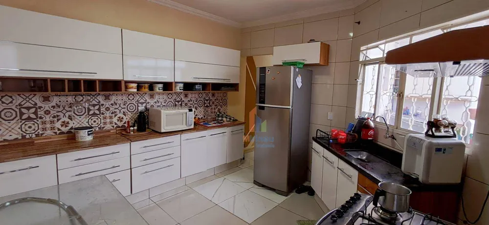 Casa, 2 quartos, 98 m² - Foto 1