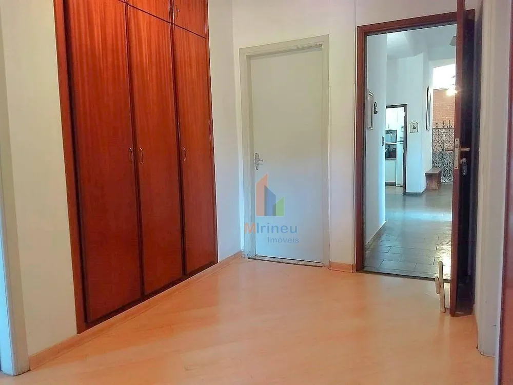 Casa, 5 quartos, 437 m² - Foto 4