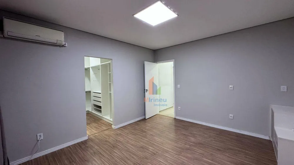 Casa, 3 quartos, 170 m² - Foto 3