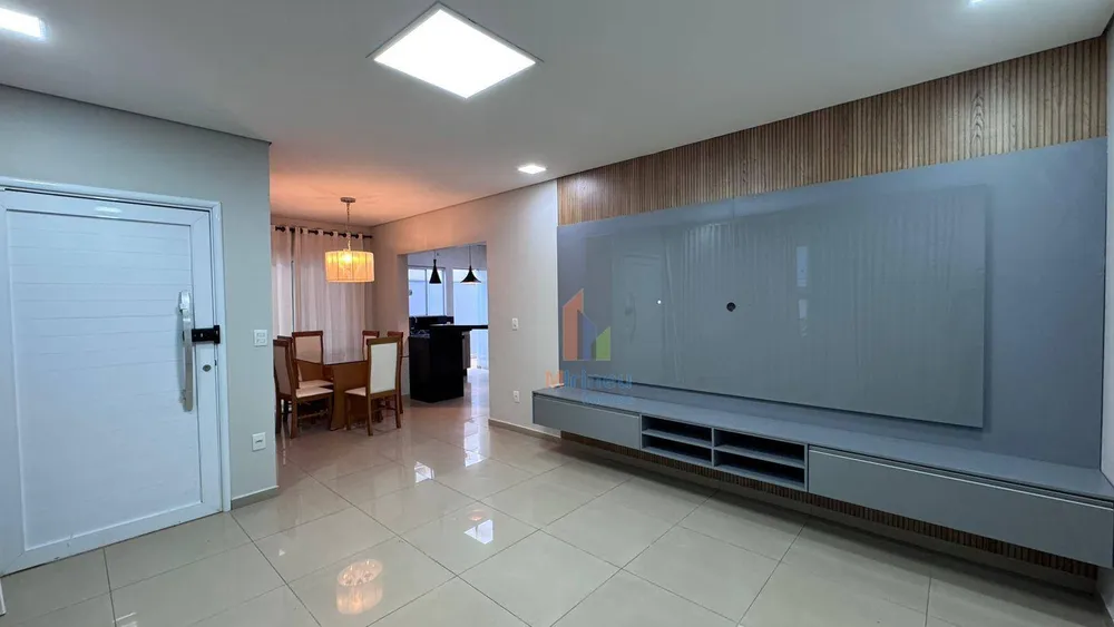 Casa, 3 quartos, 170 m² - Foto 1